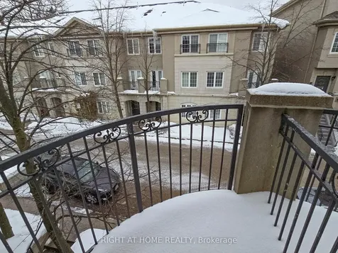 108 Finch Avenue W Toronto ON M2N 6W6
