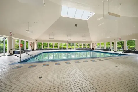 5 Concord Place Toronto ON M3C 3M8