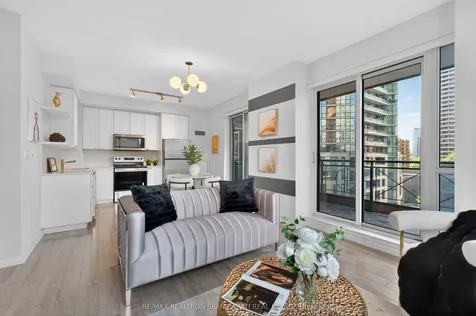 35 Hayden Street Toronto ON M4Y 3C3