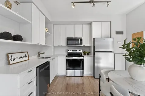 35 Hayden Street Toronto ON M4Y 3C3