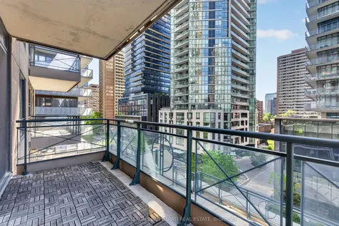 35 Hayden Street Toronto ON M4Y 3C3
