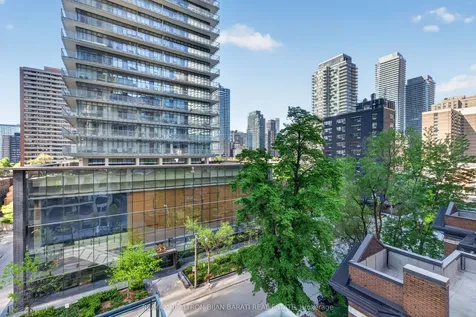 35 Hayden Street Toronto ON M4Y 3C3