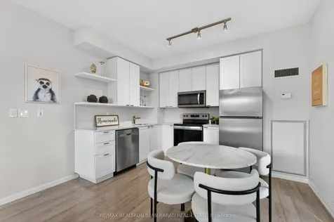 35 Hayden Street Toronto ON M4Y 3C3