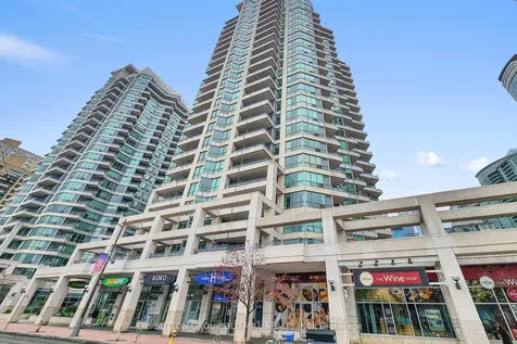 228 Queens Quay W Toronto ON M5J 2X1