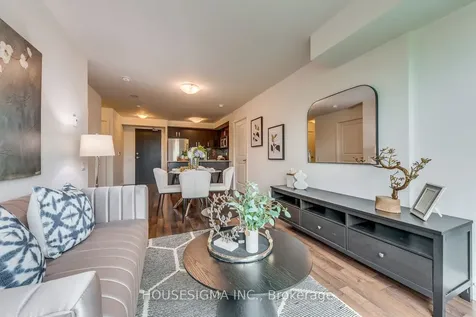 17 Anndale Drive Toronto ON M2N 2W7