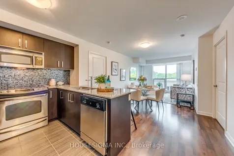 17 Anndale Drive Toronto ON M2N 2W7