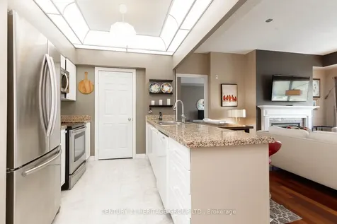 211 Randolph Road Toronto ON M4G 4H1