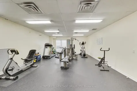 211 Randolph Road Toronto ON M4G 4H1