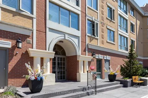 211 Randolph Road Toronto ON M4G 4H1