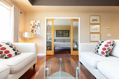 211 Randolph Road Toronto ON M4G 4H1