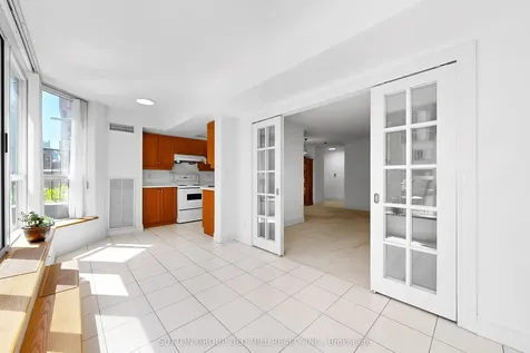 5418 Yonge Street Toronto ON M2N 6X4