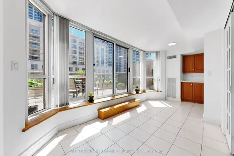 5418 Yonge Street Toronto ON M2N 6X4