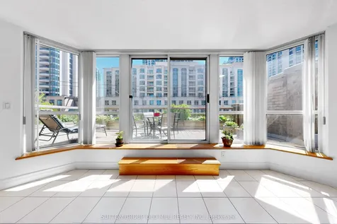 5418 Yonge Street Toronto ON M2N 6X4