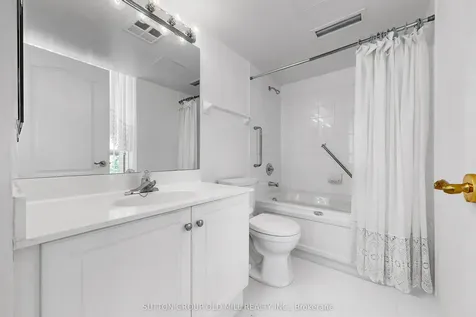 5418 Yonge Street Toronto ON M2N 6X4