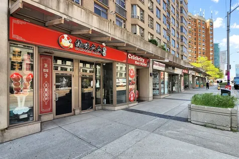 5418 Yonge Street Toronto ON M2N 6X4