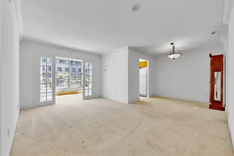 5418 Yonge Street Toronto ON M2N 6X4