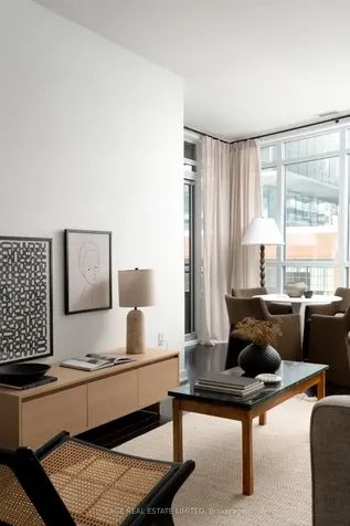 38 Dan Leckie Way Toronto ON M5V 2V6