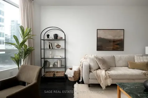 38 Dan Leckie Way Toronto ON M5V 2V6