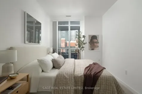 38 Dan Leckie Way Toronto ON M5V 2V6