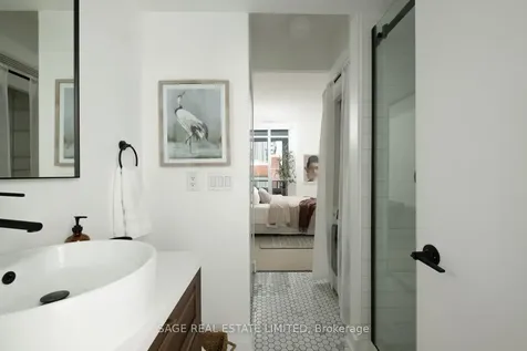 38 Dan Leckie Way Toronto ON M5V 2V6