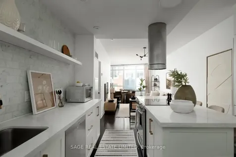 38 Dan Leckie Way Toronto ON M5V 2V6