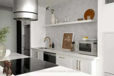 38 Dan Leckie Way Toronto ON M5V 2V6
