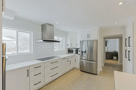 18 Deerpath Road Toronto ON M3A 1R5