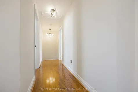 18 Deerpath Road Toronto ON M3A 1R5