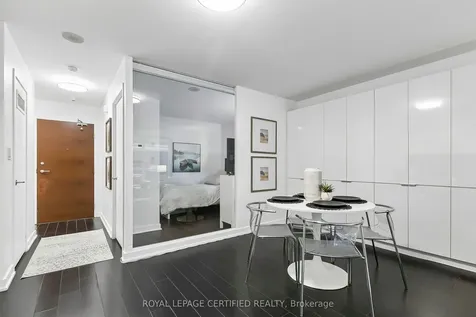 10 Capreol Court Toronto ON M5V 4B3