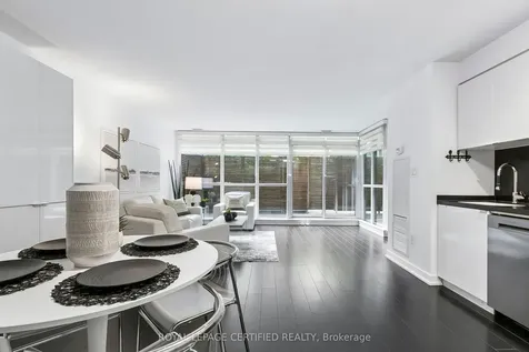 10 Capreol Court Toronto ON M5V 4B3