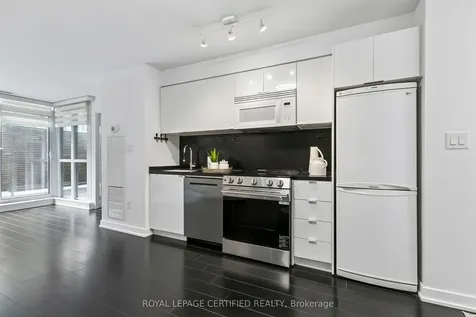 10 Capreol Court Toronto ON M5V 4B3