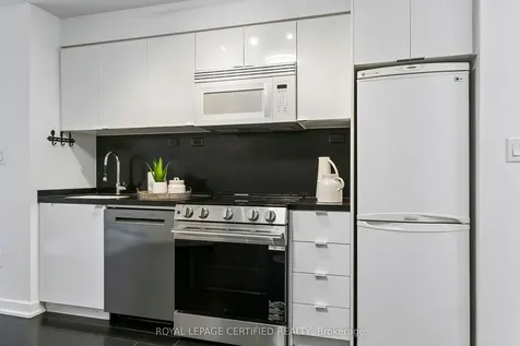 10 Capreol Court Toronto ON M5V 4B3