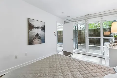 10 Capreol Court Toronto ON M5V 4B3