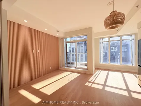 783 Bathurst Street Toronto ON M5S 0A8