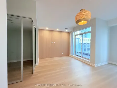 783 Bathurst Street Toronto ON M5S 0A8