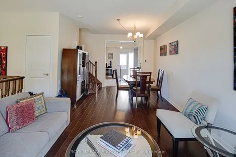 6 Collip Place Toronto ON M4A 0A3