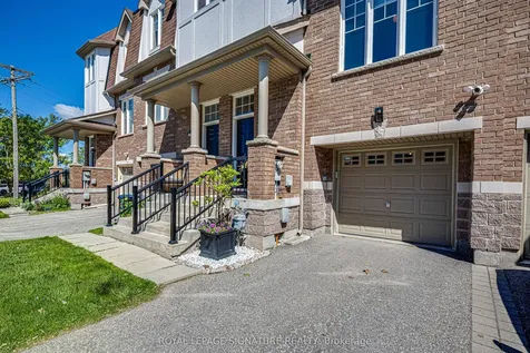 6 Collip Place Toronto ON M4A 0A3