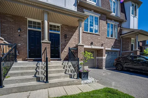 6 Collip Place Toronto ON M4A 0A3