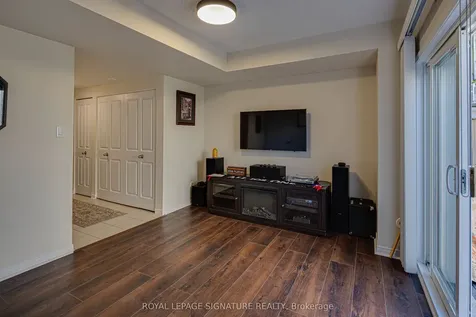 6 Collip Place Toronto ON M4A 0A3