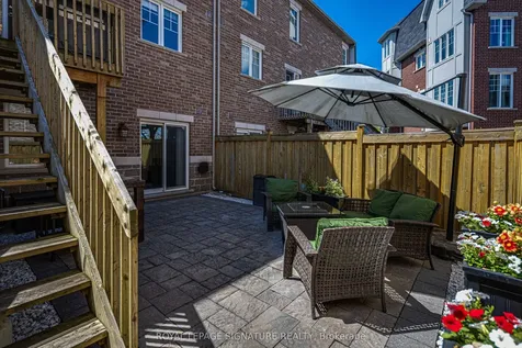 6 Collip Place Toronto ON M4A 0A3