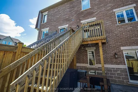 6 Collip Place Toronto ON M4A 0A3