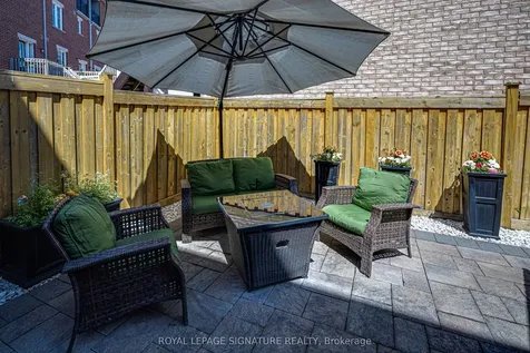 6 Collip Place Toronto ON M4A 0A3