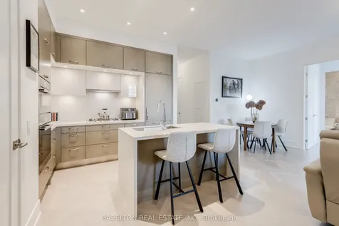 455 Wellington Street W Toronto ON M5V 0V8