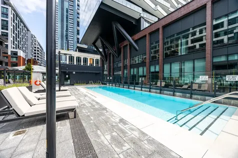 455 Wellington Street W Toronto ON M5V 0V8