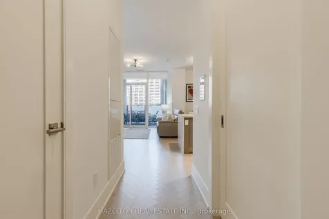 455 Wellington Street W Toronto ON M5V 0V8