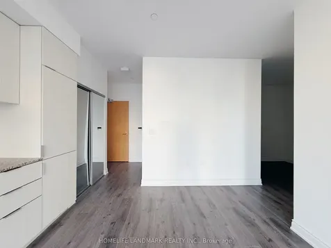 11 Wellesley Street W Toronto ON M4Y 0G4