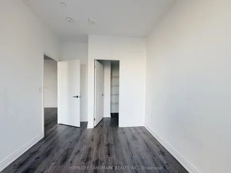 11 Wellesley Street W Toronto ON M4Y 0G4