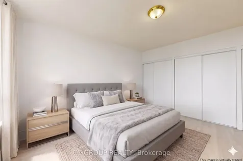 15 Northtown Way Toronto ON M2N 7A2