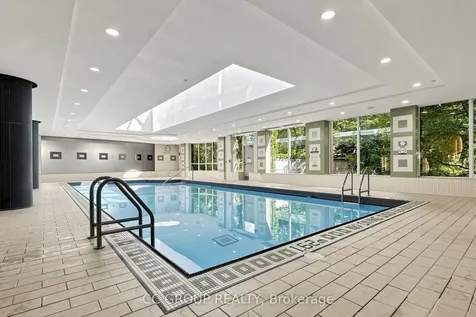 15 Northtown Way Toronto ON M2N 7A2