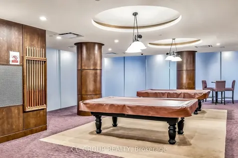 15 Northtown Way Toronto ON M2N 7A2
